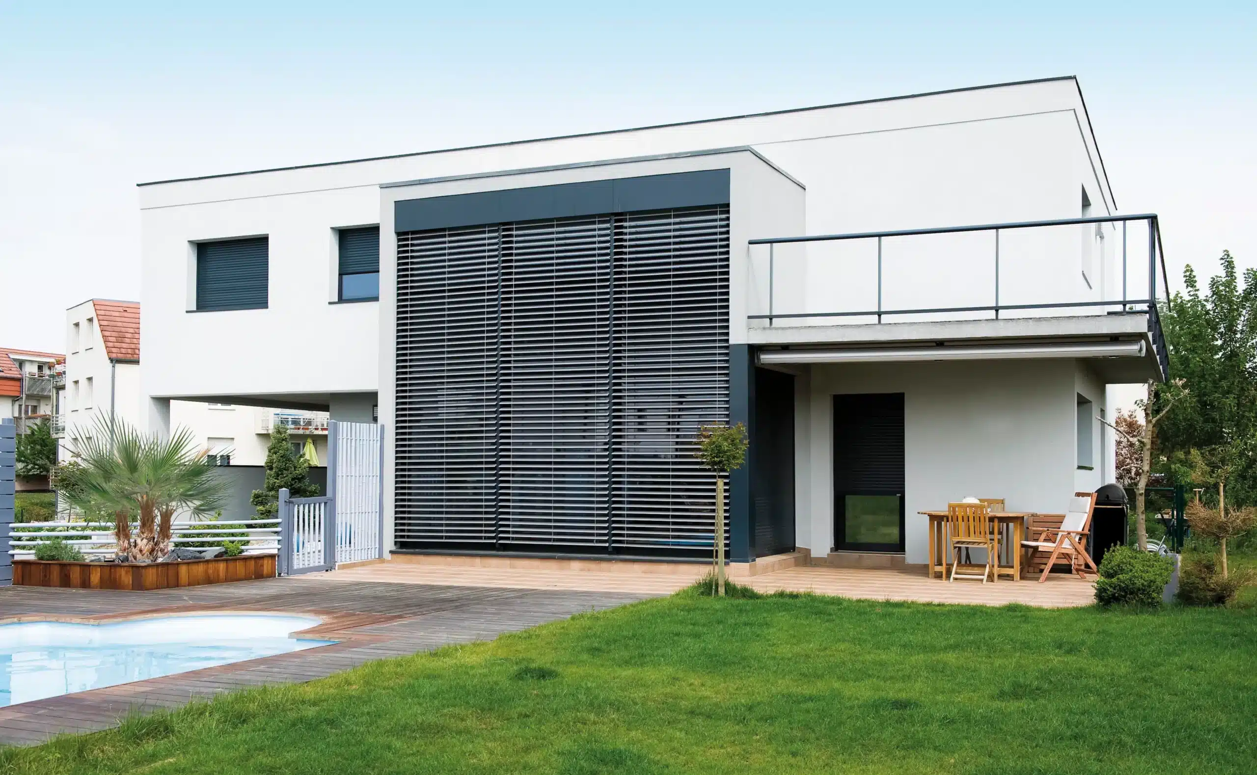 brise soleil orientable maison thonon - Fenêtres du Léman